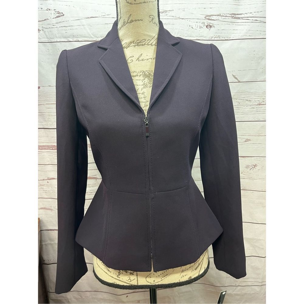 Tahari Arthur Levine NWT 2p stunning deep purple zip up jacket (2058)